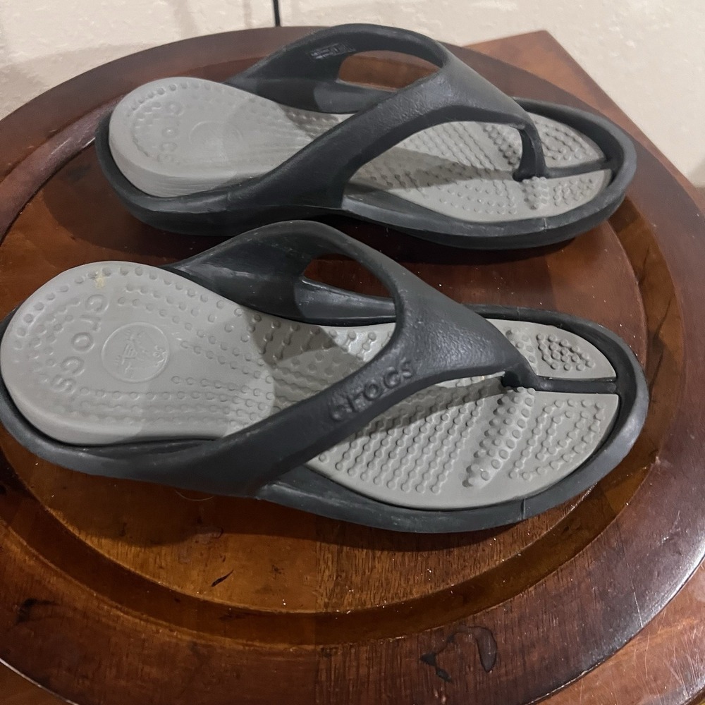 Crocs Athens Flip Flops Unisex Mens 4 Womens 6 Sandals Flip Flop Thong Resort